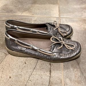 Great condition Sperry Topsider Angelfish with sparkles